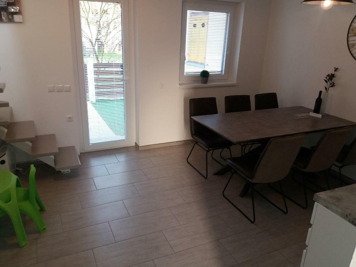 Apartma Stela In Terme Catez كاتيز أوب سافي المظهر الخارجي الصورة